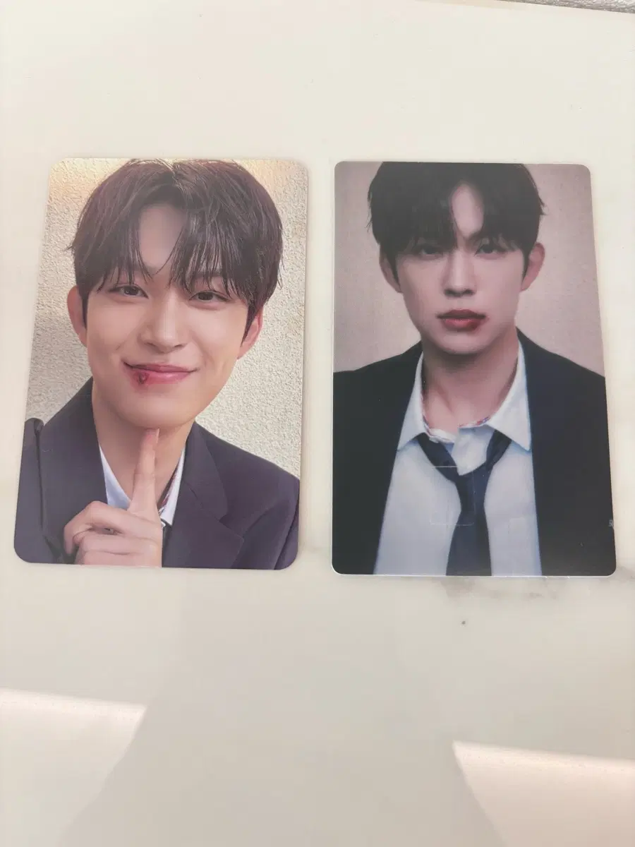 https://media.bunjang.co.kr/product/426893765_1_1787978491_w{res}.jpg
